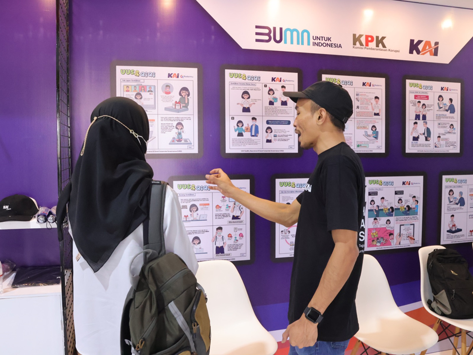 KAI dan KPK Gelar Pameran Antikorupsi di Stasiun Yogyakarta, Tegaskan Komitmen Transparansi Publik