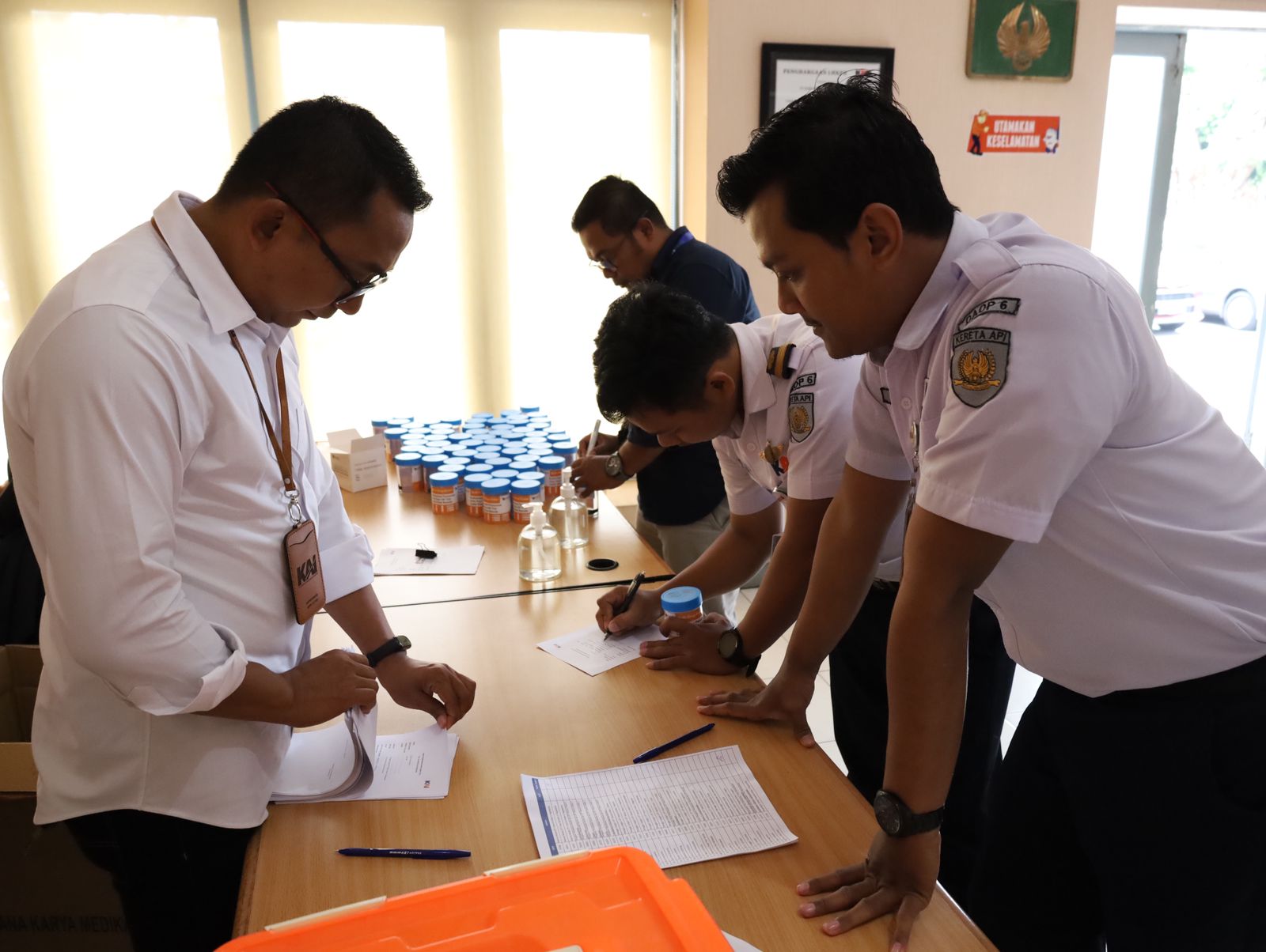 KAI Daop 6 Yogyakarta Gelar Tes Narkoba untuk Jamin Keselamatan Operasional Angkutan Nataru 2024/2025