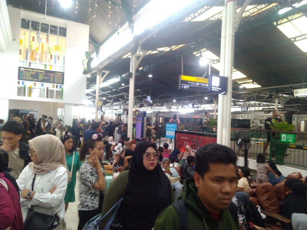 Kota Yogyakarta Jadi Destinasi Favorit Pelanggan Kereta Api, Volume Penumpang Tembus Puluhan Ribu per Hari