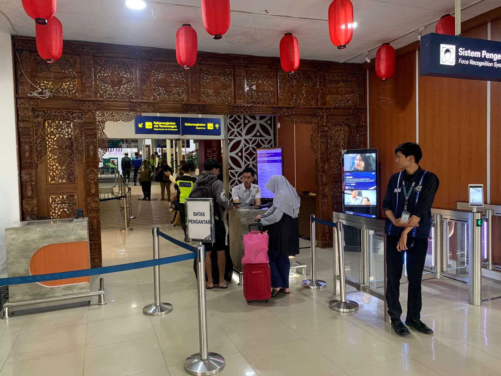 Penjualan Tiket KA Daop 6 Yogyakarta Melejit di Libur Panjang Isra Mikraj dan Imlek