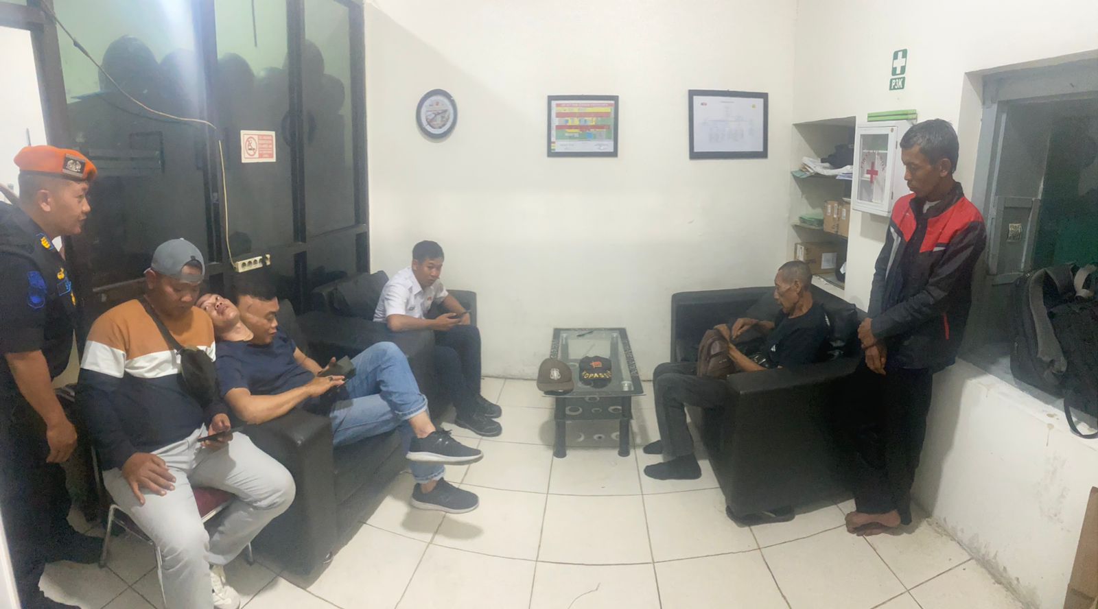 Petugas KAI Daop 6 Yogyakarta Berhasil Amankan Pelaku Pencurian Ponsel di Stasiun Brambanan