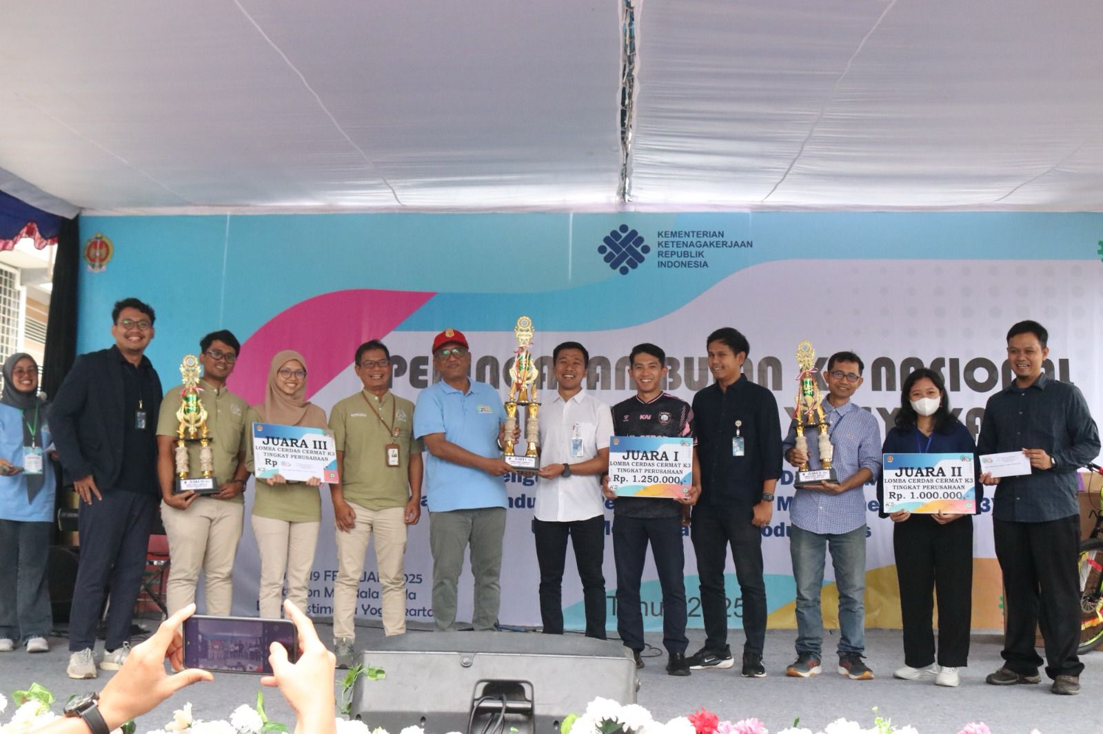 KAI Daop 6 Yogyakarta Raih Tiga Penghargaan K3 di Puncak Bulan K3 Nasional