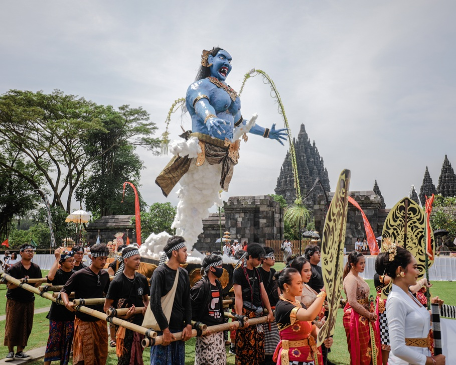 Candi Prambanan Ditutup Sementara, Umat Hindu Gelar Tawur Agung Kesanga Jelang Nyepi
