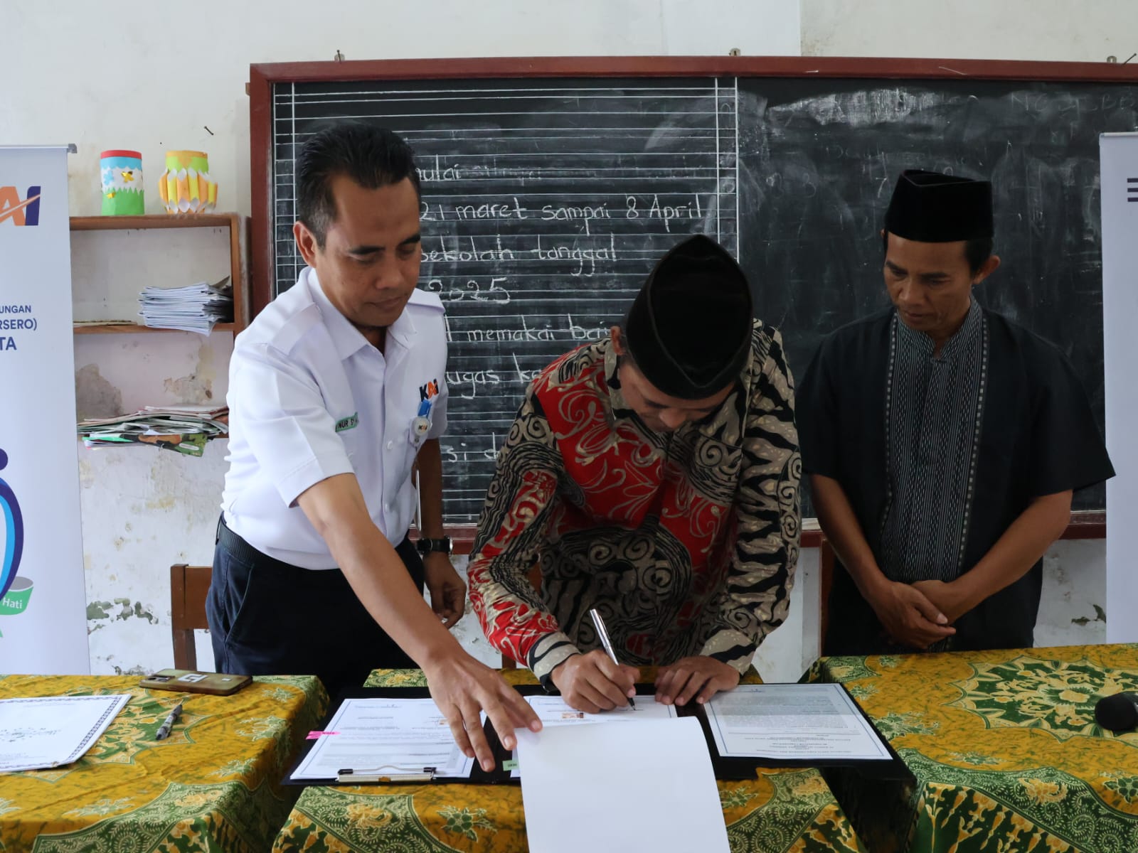 KAI Daop 6 Yogyakarta Bantu Pembangunan Sekolah di Temanggung