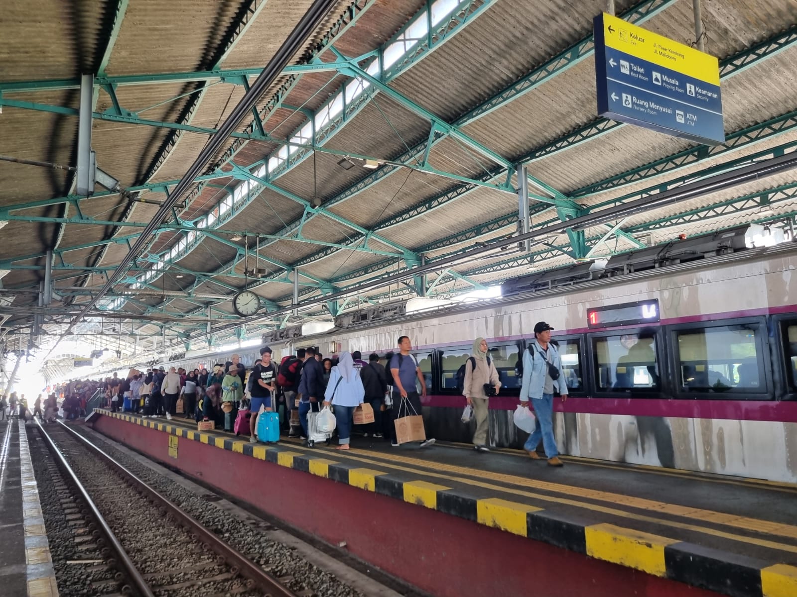 KAI Daop 6 Yogyakarta Siapkan 407.884 Kursi untuk Angkutan Lebaran 2025