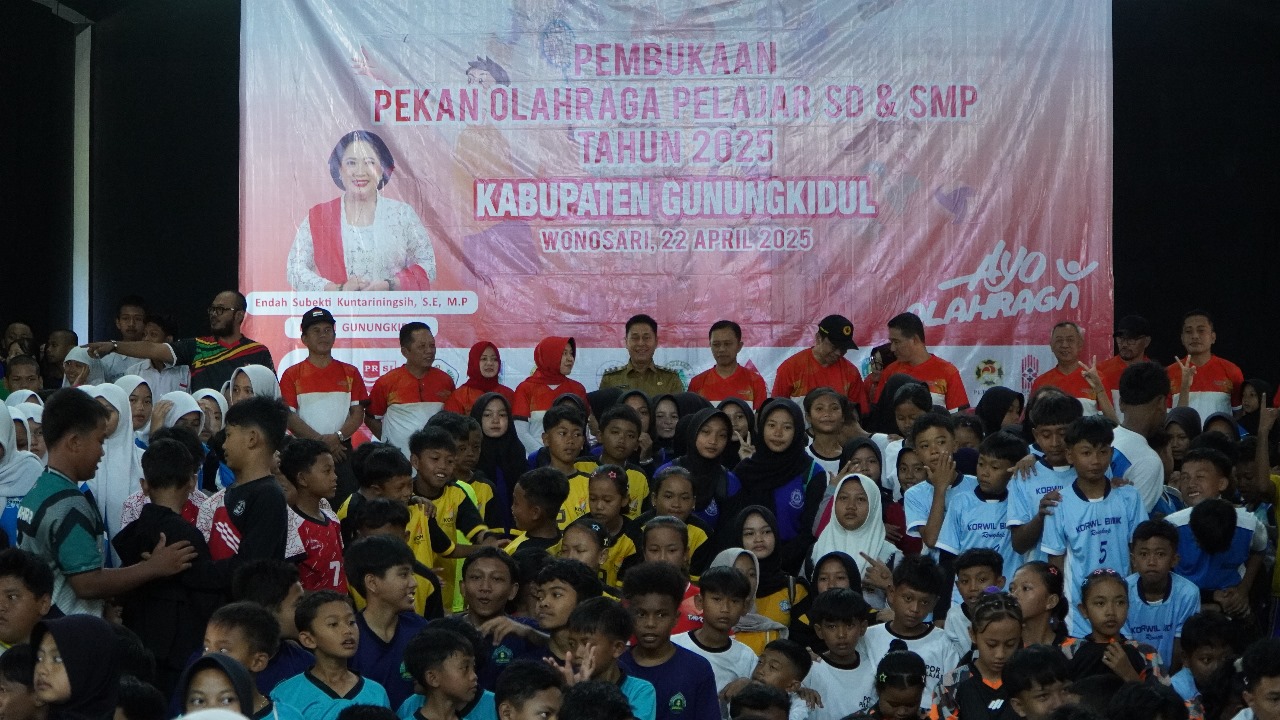 POR Pelajar Gunungkidul 2025 Resmi Dibuka, Wabup Tekankan Pembentukan Karakter dan Semangat Juang Sejak Dini