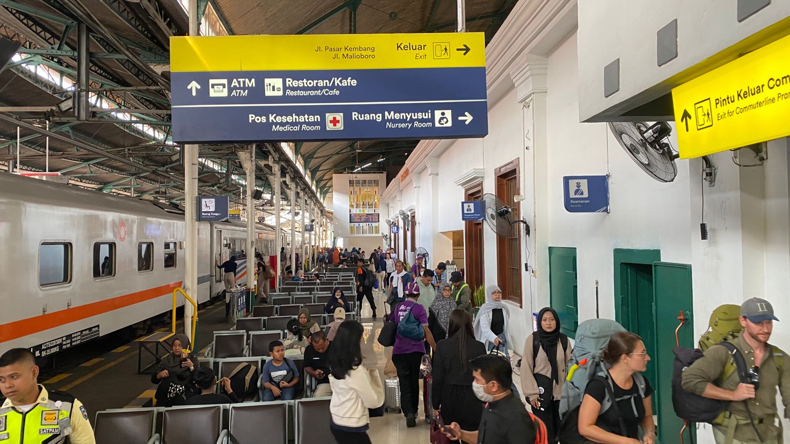 Okupansi KA Daop 6 Tembus 96%, Beberapa Kereta Lebihi Kapasitas