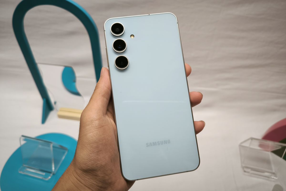 Spesifikasi Lengkap Samsung Galaxy S25 FE: Desain Tipis, Baterai Tahan Lama