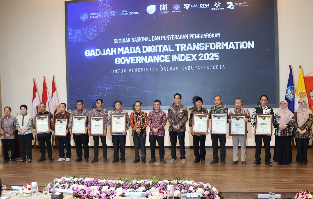 UGM dan Kemkomdigi Anugerahkan GM-DTGI 2025, Banyuwangi dan Semarang Raih Posisi Terbaik