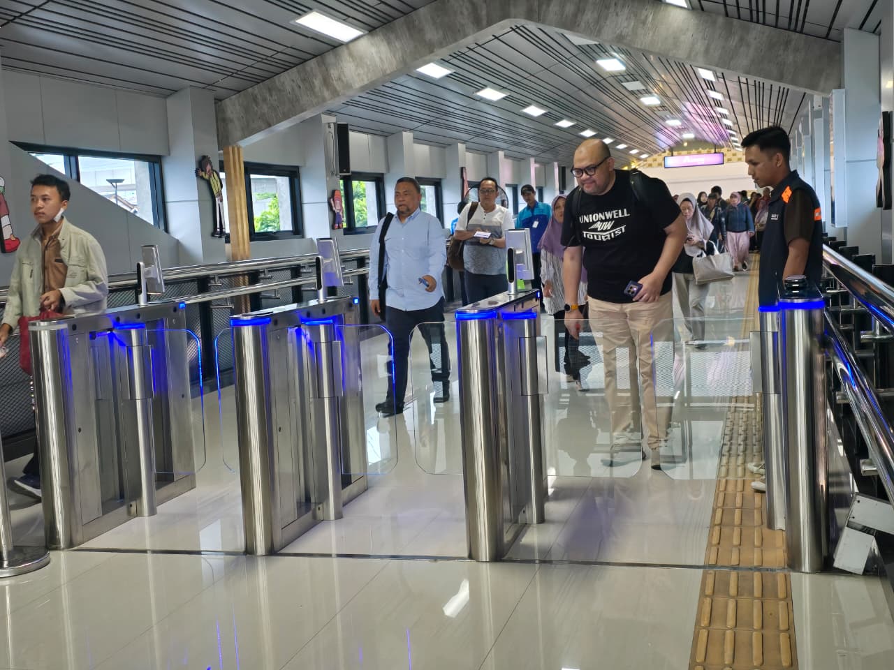 Layanan Kereta Api di Wilayah Daop 5 Purwokerto Kembali Normal, Keberangkatan Tepat Waktu Jadi Bukti Pemulihan Cepat