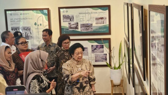 Megawati Kembali Kunjungi Hutan Wanagama, Tekankan Pentingnya Merawat Alam untuk Masa Depan