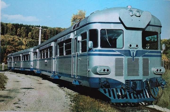 Kereta Api Kuda Putih Yogya - Solo