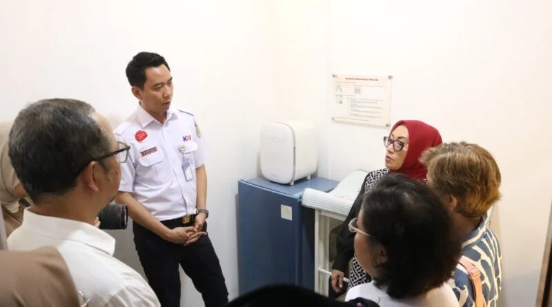 Kunjungi Stasiun Yogyakarta, Menteri PPPA Soroti Kenyamanan Penumpang Kereta Api