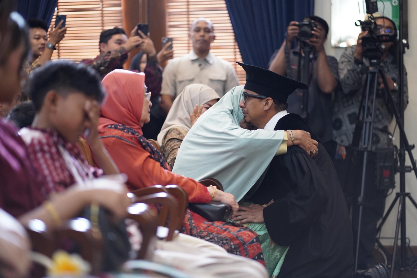 Janji yang Tertunaikan, Zainal Arifin Mochtar Raih Gelar Guru Besar di UGM