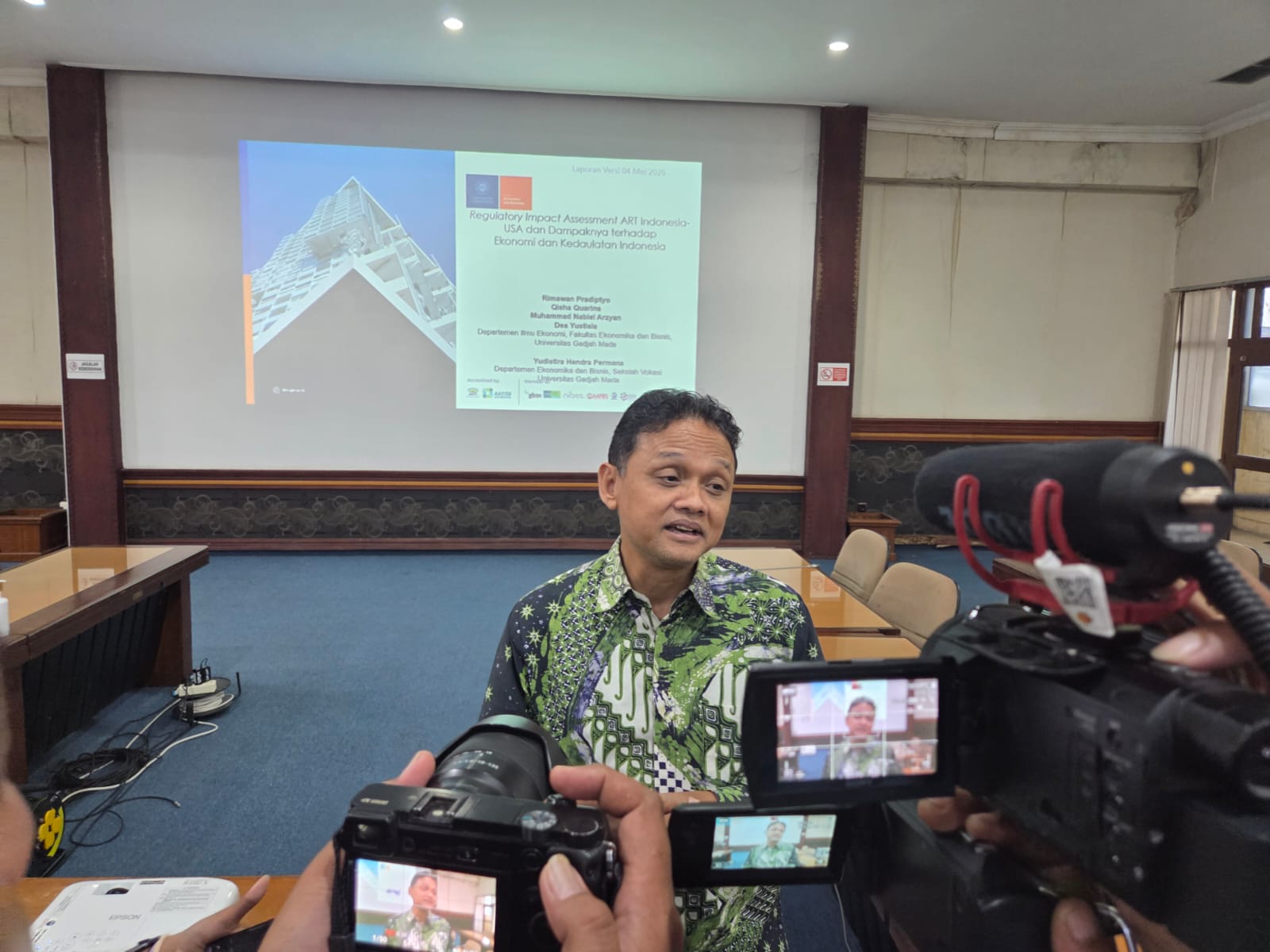 Akademisi UGM Soroti ART, Sebut Ancaman bagi Regulasi dan Kemandirian Ekonomi