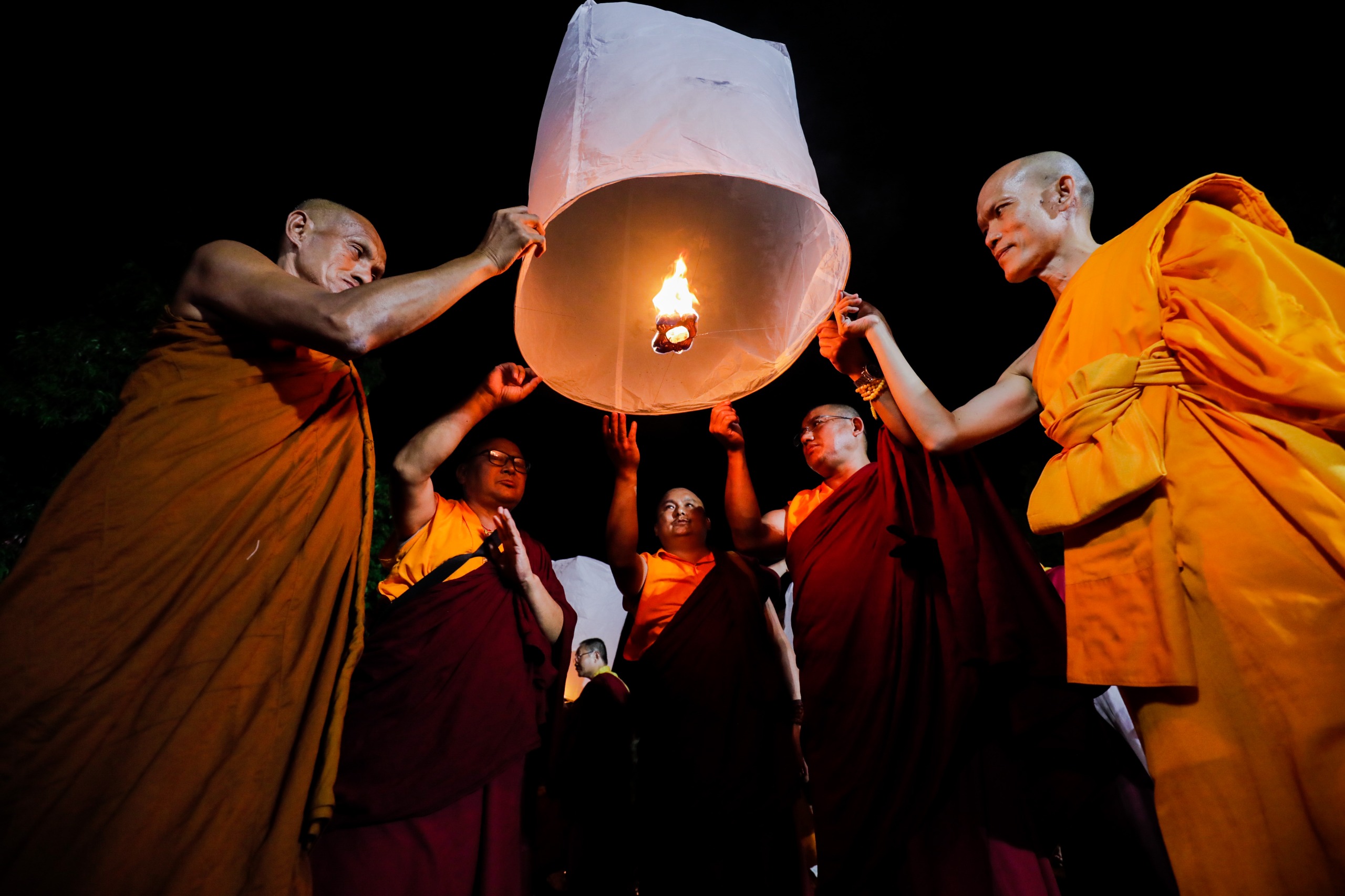 Ribuan Lampion Akan Terangi Borobudur Saat Puncak Waisak 2026