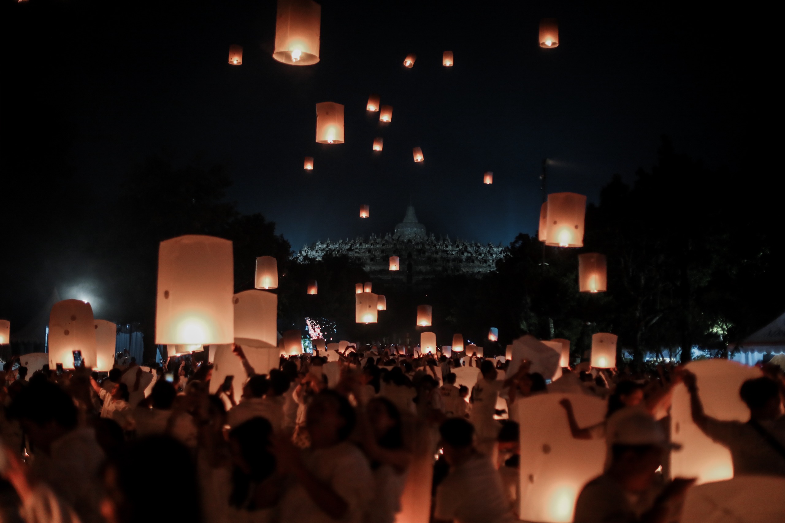 Waisak 2570 BE di Borobudur Hadirkan Pengalaman Spiritual Inklusif, Didukung Layanan dan Fasilitas Terintegrasi