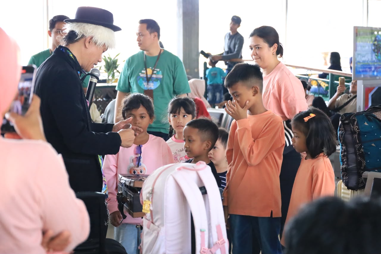 Liburan Sekolah Dongkrak Mobilitas Penumpang, KAI Daop 6 Hadirkan Hiburan Anak dan Tambah Perjalanan Kereta