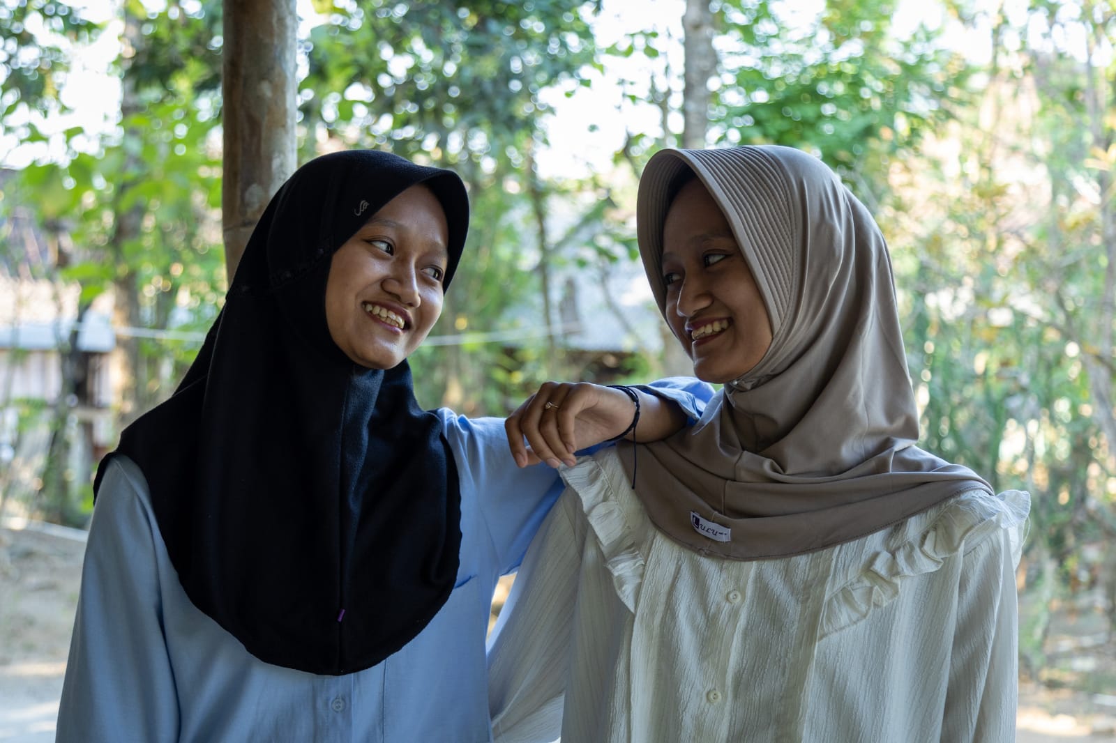 Kisah Mahmudah dan Rikah, Saudari Kembar dari Dukuh Klitik yang Tembus UGM Lewat Jalur Prestasi