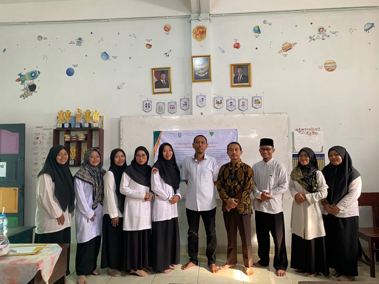 MI Nurrohmah Bina Insani Tingkatkan Kompetensi Guru melalui Workshop AI Pembelajaran