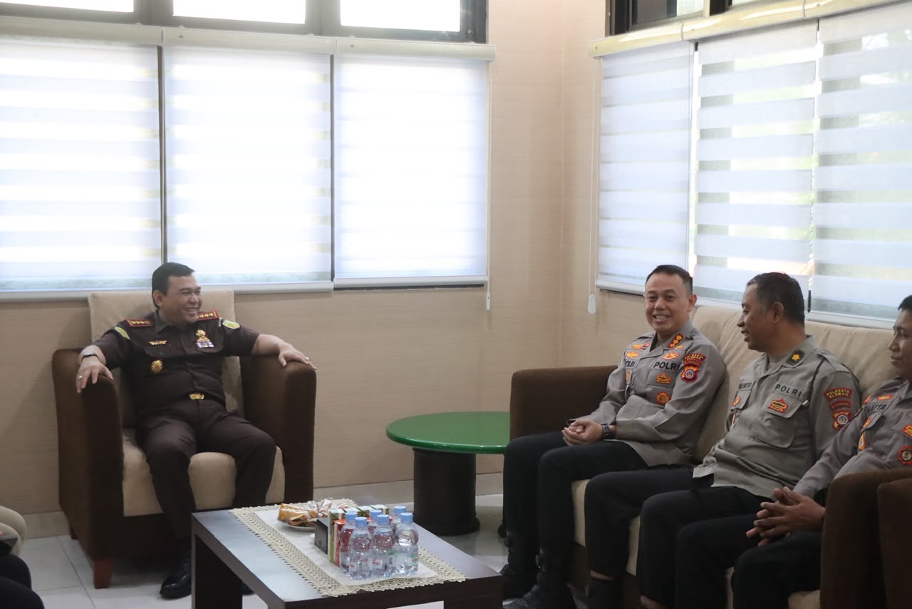 Perkuat Koordinasi Penegakan Hukum, Kapolresta Sleman Bangun Sinergi Strategis dengan Kejari Sleman