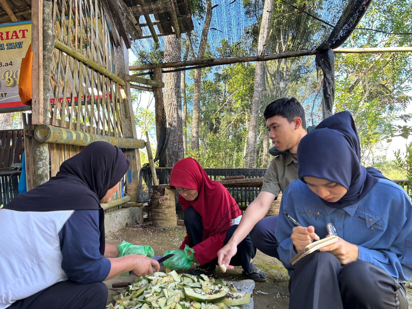 Hampir Dua Tahun Berjalan, Program Maggot BSF PLN EPI Dorong Ekonomi Sirkular di Gunungkidul