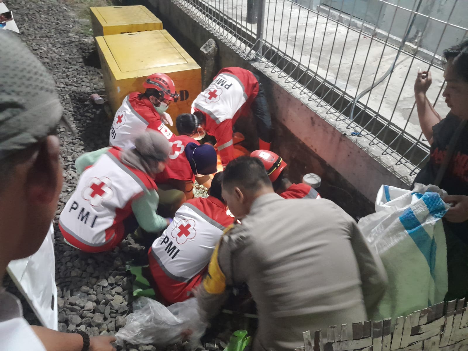 Lansia Tewas Tertemper KA Bengawan di Jalur Rel Timur Fly Over Janti, KAI Kembali Ingatkan Bahaya Beraktivitas di Sekitar Rel