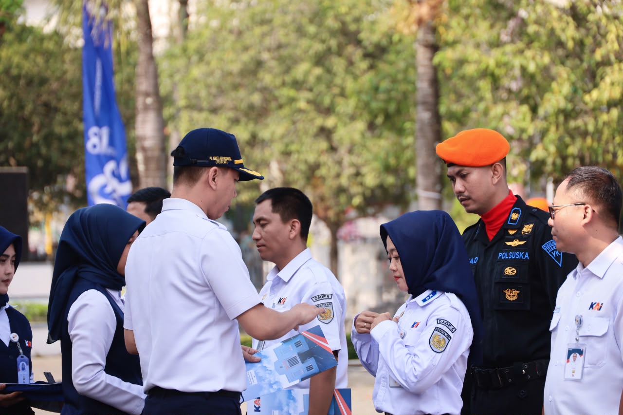 HUT ke-81 KAI, Daop 6 Yogyakarta Beri Penghargaan Pegawai hingga Hadirkan Promo Tiket 81 Persen