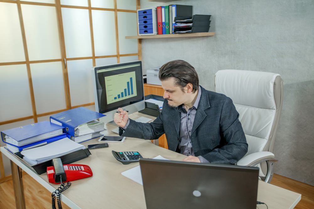 6 Contoh Penggunaan AI untuk Bisnis Kecil agar Operasional Lebih Efisien