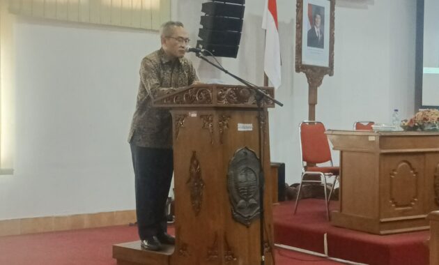 Bupati Bantul H Abdul Halim Muslih