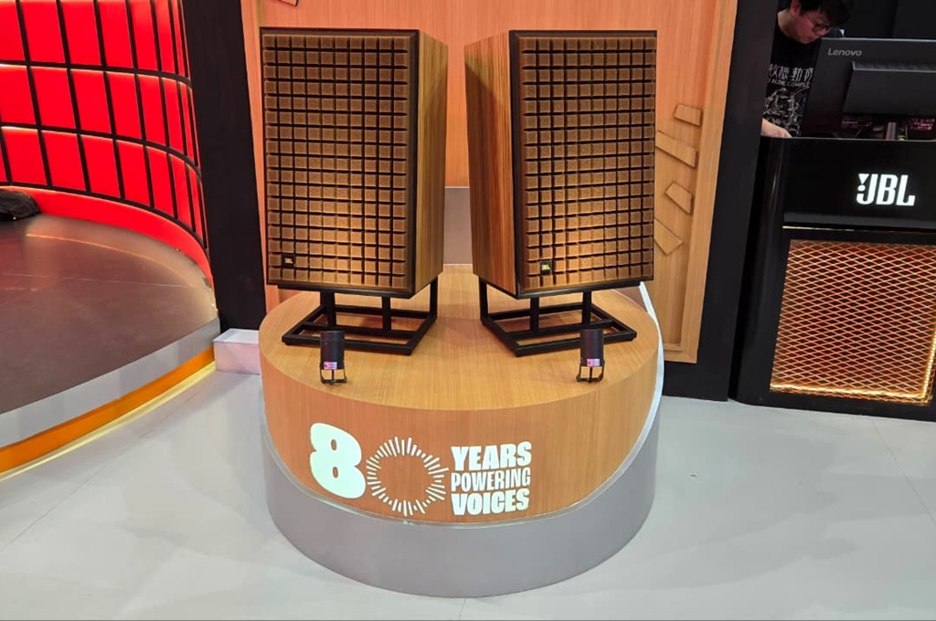 JBL Rayakan 80 Tahun