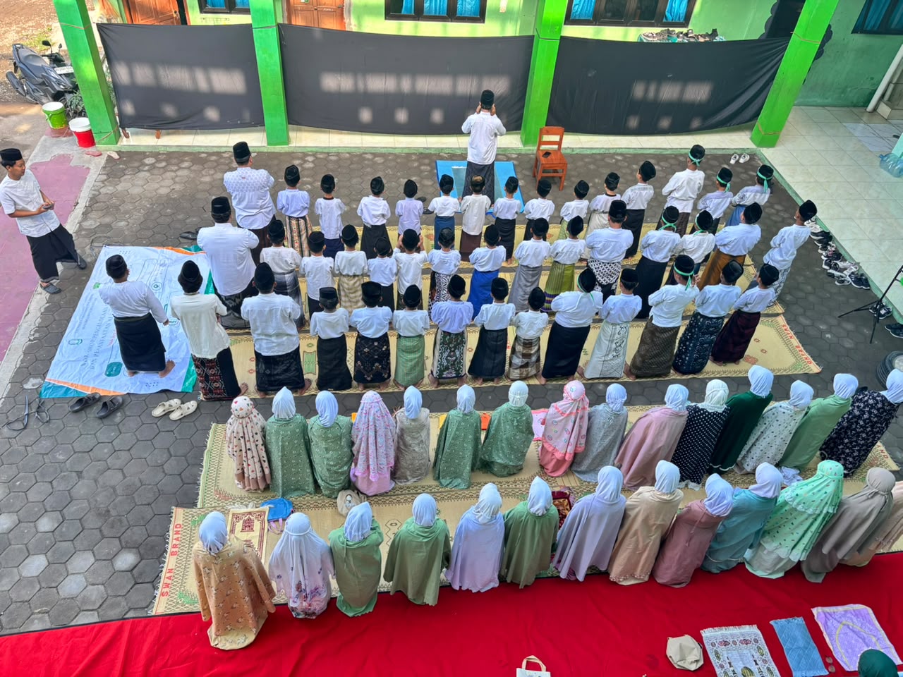 MI Nurrohmah Bina Insani Sambut Hari Santri dengan Salat Istiska dan Seruan Introspeksi Diri